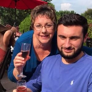 Meet your Posher, Gina